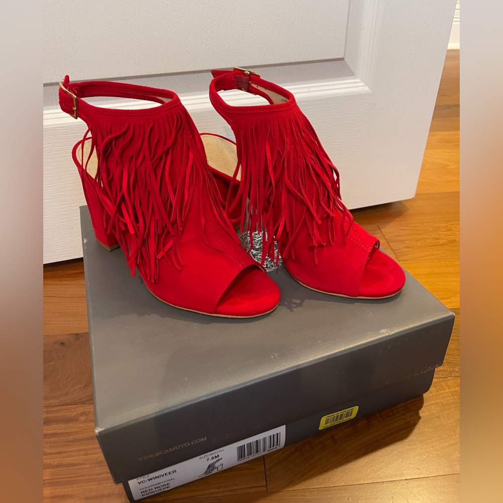 Vince Camuto Red Fringe Open Toe Sandal Heel 7.5